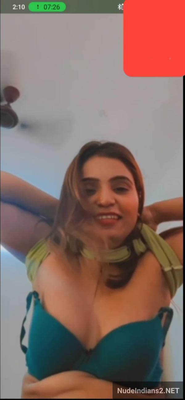 https://pub-5fcdf72a54cd4edbb03ec3edaa415a42.r2.dev/nakedleaks/exposed:_punjabi_wife_dolly_singh's_nude_video_call_display/3.jpg