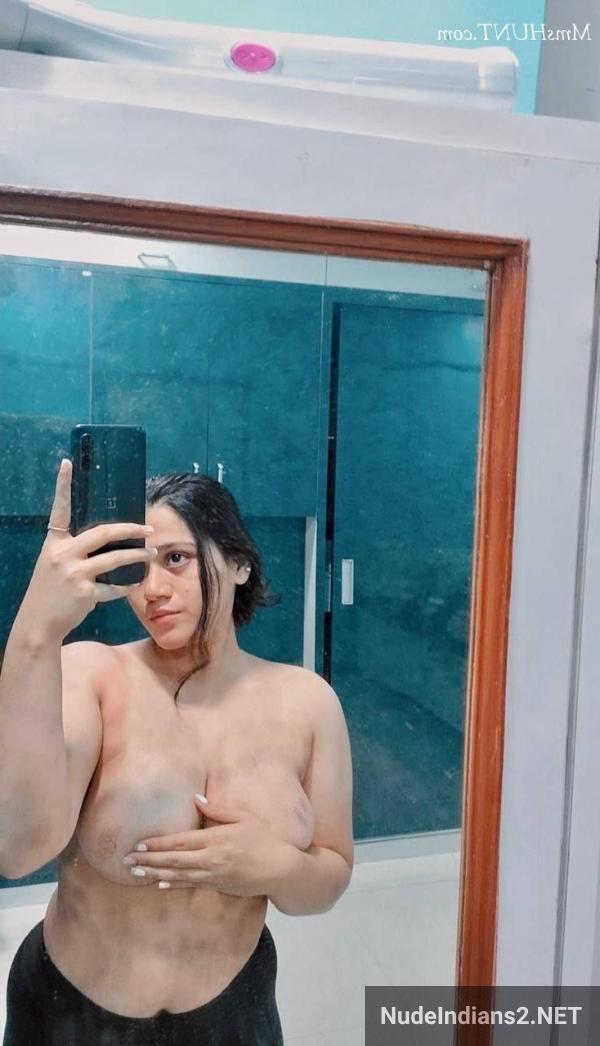 https://pub-5fcdf72a54cd4edbb03ec3edaa415a42.r2.dev/nakedleaks/exposed:_reunion_affair_of_my_bangalore_chubby_girlfriend_mayuri/3.jpg