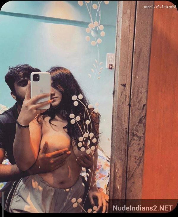 https://pub-5fcdf72a54cd4edbb03ec3edaa415a42.r2.dev/nakedleaks/exposed:_reunion_affair_of_my_bangalore_chubby_girlfriend_mayuri/5.jpg