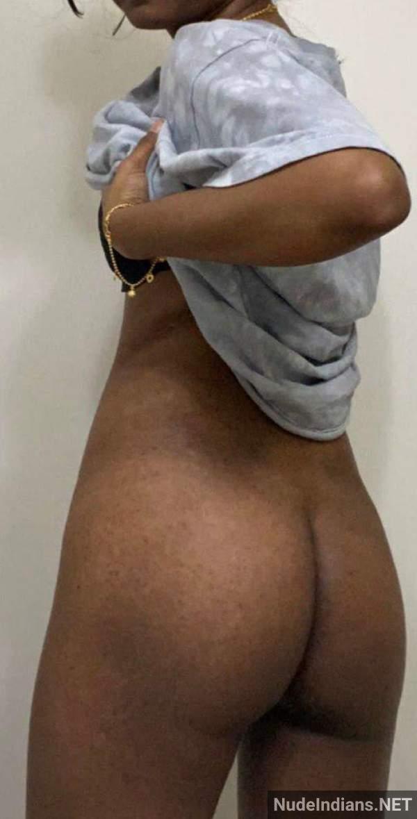 https://pub-5fcdf72a54cd4edbb03ec3edaa415a42.r2.dev/nakedleaks/exposed:_telugu_girlfriend_shares_intimate_photos/111.jpg