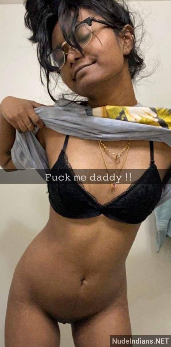 https://pub-5fcdf72a54cd4edbb03ec3edaa415a42.r2.dev/nakedleaks/exposed:_telugu_girlfriend_shares_intimate_photos/144.jpg