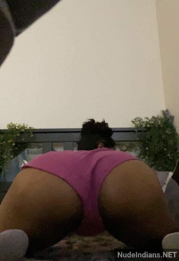 https://pub-5fcdf72a54cd4edbb03ec3edaa415a42.r2.dev/nakedleaks/exposed:_telugu_girlfriend_shares_intimate_photos/80.jpg