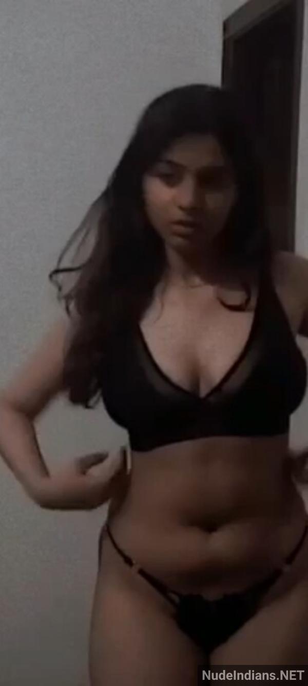 https://pub-5fcdf72a54cd4edbb03ec3edaa415a42.r2.dev/nakedleaks/exposed:_vaishali's_seductive_display_in_lingerie/1.jpg