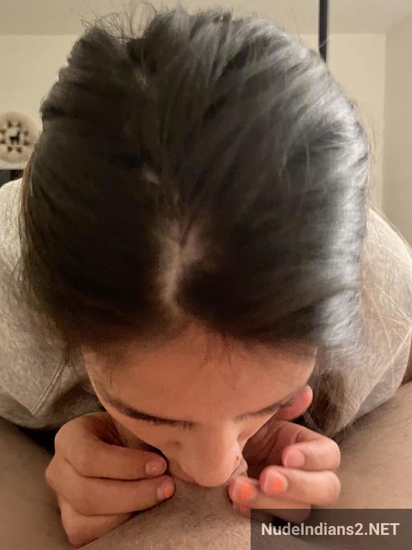 https://pub-5fcdf72a54cd4edbb03ec3edaa415a42.r2.dev/nakedleaks/exposed:_vinita_kapoor_from_the_uk_in_intimate_moments/25.jpg