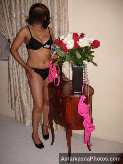 https://pub-5fcdf72a54cd4edbb03ec3edaa415a42.r2.dev/nakedleaks/exposed:_wife_of_the_office_manager/0.jpg