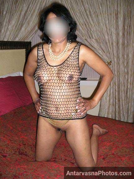https://pub-5fcdf72a54cd4edbb03ec3edaa415a42.r2.dev/nakedleaks/exposed:_wife_of_the_office_manager/1.jpg