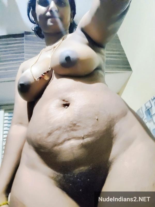 https://pub-5fcdf72a54cd4edbb03ec3edaa415a42.r2.dev/nakedleaks/exposed_affair:_rukmini's_amaravathi_telugu_scandal/12.jpg