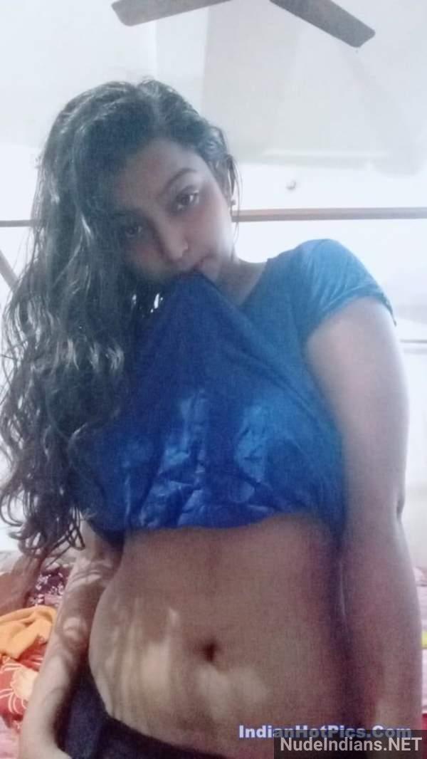 https://pub-5fcdf72a54cd4edbb03ec3edaa415a42.r2.dev/nakedleaks/exposed_busty_milfs_and_seductive_bhabhi_photos/29.jpg