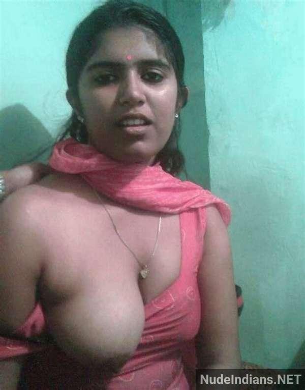 https://pub-5fcdf72a54cd4edbb03ec3edaa415a42.r2.dev/nakedleaks/exposed_desi_bhabhi_and_mature_women's_juicy_juggs_images/19.jpg