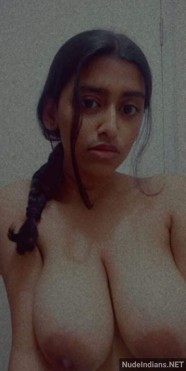 https://pub-5fcdf72a54cd4edbb03ec3edaa415a42.r2.dev/nakedleaks/exposed_desi_boobs_photos_posted_online/54.jpg