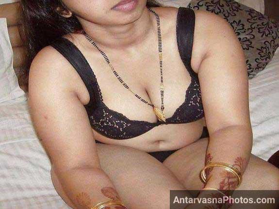 https://pub-5fcdf72a54cd4edbb03ec3edaa415a42.r2.dev/nakedleaks/exposed_indian_aunties_displaying_sensual_bosoms/5.jpg