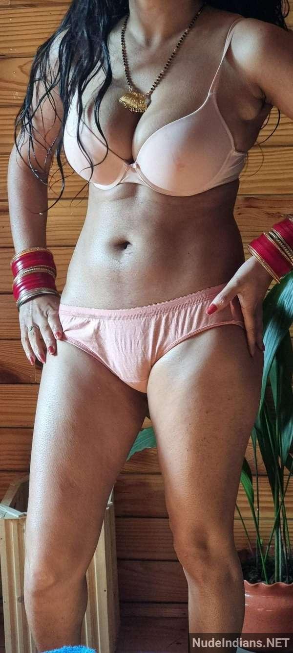 https://pub-5fcdf72a54cd4edbb03ec3edaa415a42.r2.dev/nakedleaks/exposed_indian_wife_engaging_in_intimate_photos_scandal/18.jpg
