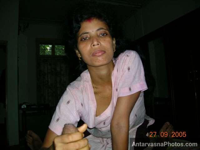 https://pub-5fcdf72a54cd4edbb03ec3edaa415a42.r2.dev/nakedleaks/exposed_intimate_photos_of_desi_bhabhi's_honeymoon/2.jpg