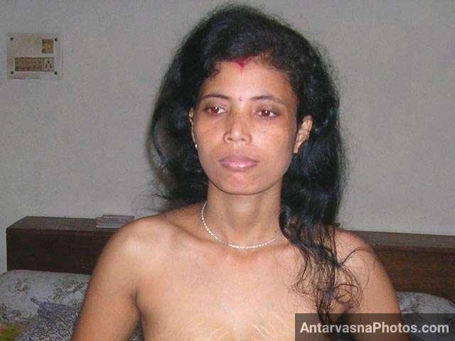 https://pub-5fcdf72a54cd4edbb03ec3edaa415a42.r2.dev/nakedleaks/exposed_intimate_photos_of_desi_bhabhi's_honeymoon/5.jpg