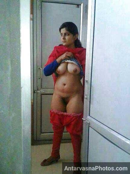 https://pub-5fcdf72a54cd4edbb03ec3edaa415a42.r2.dev/nakedleaks/exposed_photos_of_a_punjabi_indian_girl/2.jpg