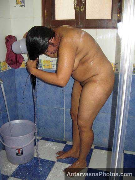 https://pub-5fcdf72a54cd4edbb03ec3edaa415a42.r2.dev/nakedleaks/exposed_photos_of_indian_auntie_in_the_shower/2.jpg