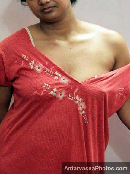 https://pub-5fcdf72a54cd4edbb03ec3edaa415a42.r2.dev/nakedleaks/exposed_pictures_of_indian_beauty_aparajiya/0.jpg