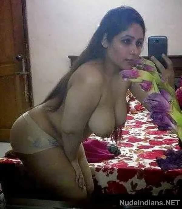 https://pub-5fcdf72a54cd4edbb03ec3edaa415a42.r2.dev/nakedleaks/exposing_busty_indian_girls_to_arouse_excitement/48.jpg