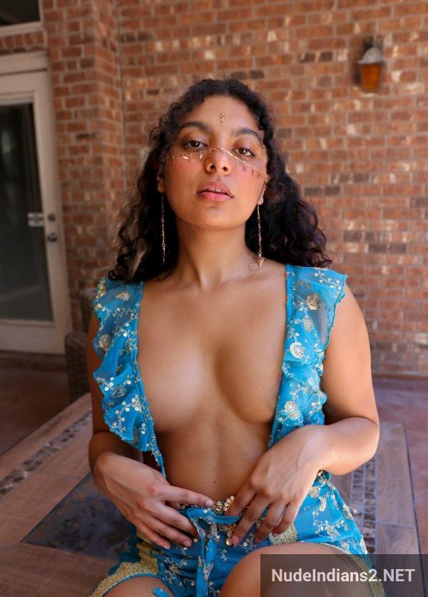 https://pub-5fcdf72a54cd4edbb03ec3edaa415a42.r2.dev/nakedleaks/exposing_the_bold_side:_nri_girl_avantika_on_onlyfans/9.jpg