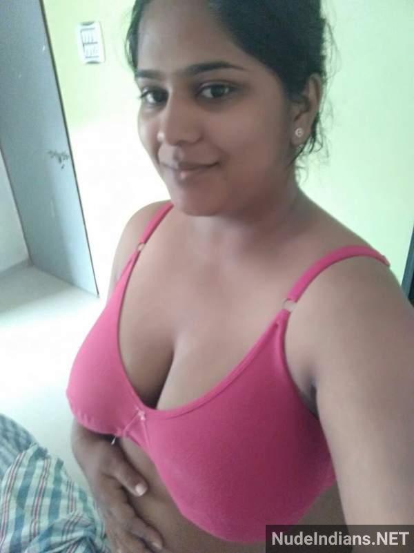 https://pub-5fcdf72a54cd4edbb03ec3edaa415a42.r2.dev/nakedleaks/exposure_of_60_delhi_couples_in_wife_swapping_scandal/14.jpg