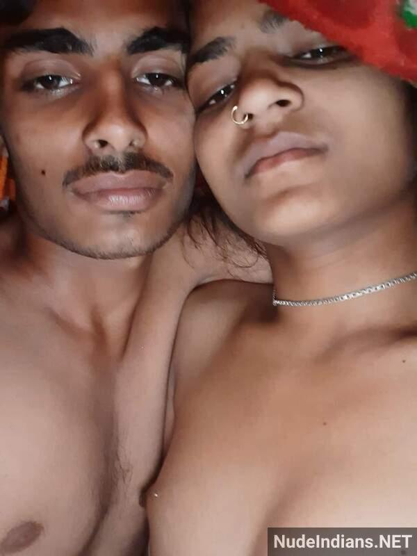 https://pub-5fcdf72a54cd4edbb03ec3edaa415a42.r2.dev/nakedleaks/exposure_of_60_delhi_couples_in_wife_swapping_scandal/15.jpg