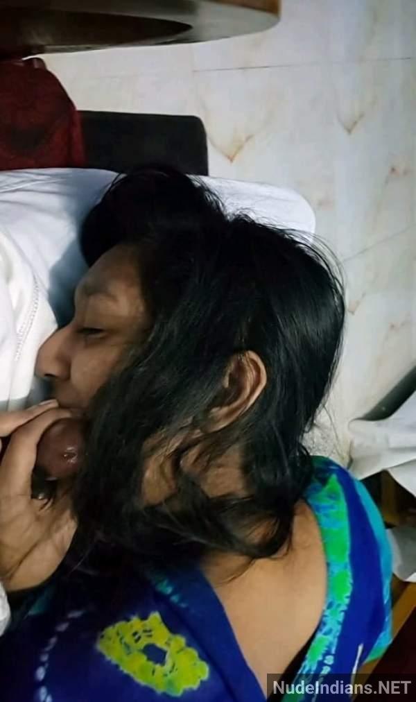 https://pub-5fcdf72a54cd4edbb03ec3edaa415a42.r2.dev/nakedleaks/exposure_of_60_delhi_couples_in_wife_swapping_scandal/44.jpg