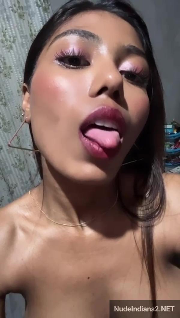 https://pub-5fcdf72a54cd4edbb03ec3edaa415a42.r2.dev/nakedleaks/exposure_of_bangla_nurse_ria_on_adult_webcam/2.jpg