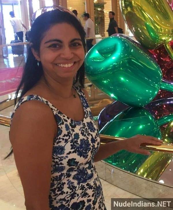 https://pub-5fcdf72a54cd4edbb03ec3edaa415a42.r2.dev/nakedleaks/exposure_of_intimate_photos_from_jnu_hostel_couples/64.jpg