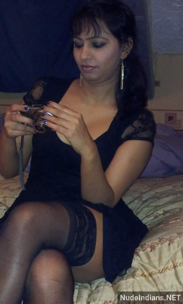 https://pub-5fcdf72a54cd4edbb03ec3edaa415a42.r2.dev/nakedleaks/exposure_of_mallu_bhabhi's_private_gallery_online/34.jpg