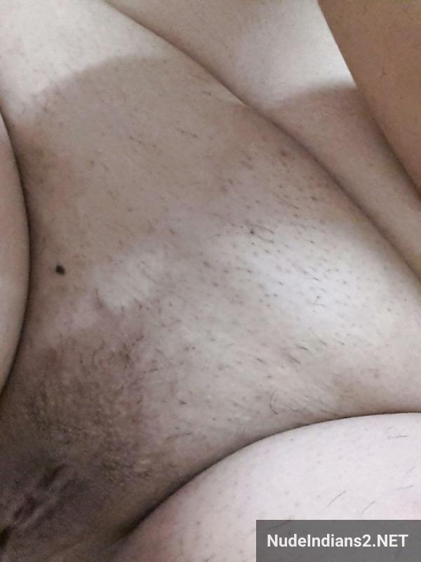 https://pub-5fcdf72a54cd4edbb03ec3edaa415a42.r2.dev/nakedleaks/fatima_aunty_from_agra_reveals_big_secrets_to_young_boyfriend/24.jpg