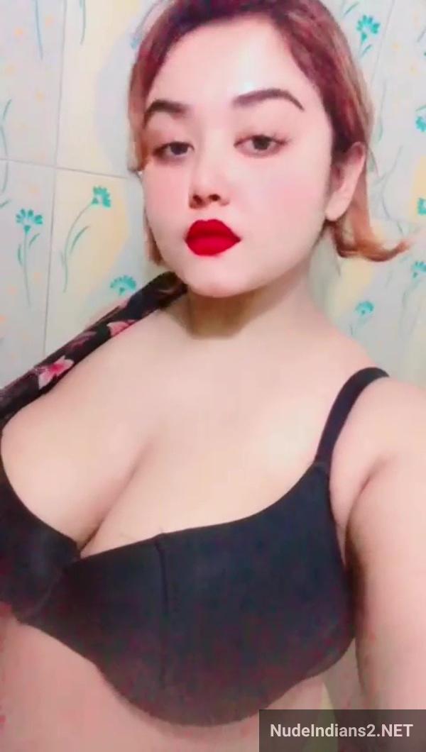 https://pub-5fcdf72a54cd4edbb03ec3edaa415a42.r2.dev/nakedleaks/fortune_strikes:_afsana_khan_flaunts_impressive_bosom_in_selfies/2.jpg