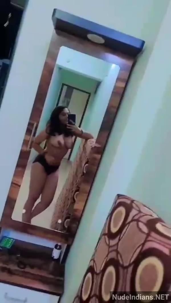 https://pub-5fcdf72a54cd4edbb03ec3edaa415a42.r2.dev/nakedleaks/fresh_display_of_busty_boobs_to_new_beau_in_new_delhi/11.jpg