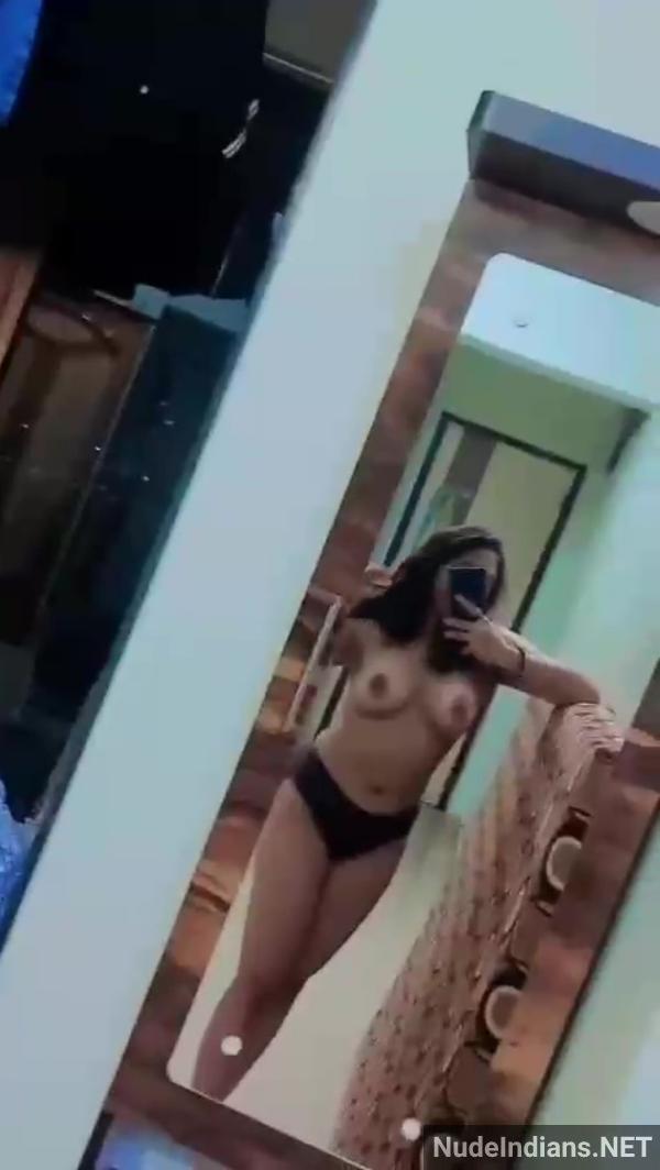 https://pub-5fcdf72a54cd4edbb03ec3edaa415a42.r2.dev/nakedleaks/fresh_display_of_busty_boobs_to_new_beau_in_new_delhi/6.jpg