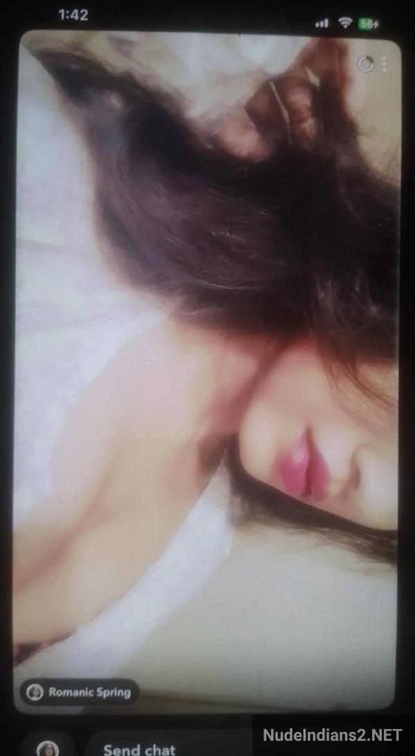 https://pub-5fcdf72a54cd4edbb03ec3edaa415a42.r2.dev/nakedleaks/fresh_display_of_ritika_gujral's_alluring_college_charms_for_new_partner/2.jpg