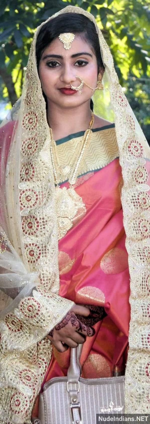 https://pub-5fcdf72a54cd4edbb03ec3edaa415a42.r2.dev/nakedleaks/fresh_kolkata_bhabhi_intimate_pictures_showcasing_enticing_breasts_and_intimate_areas/44.jpg