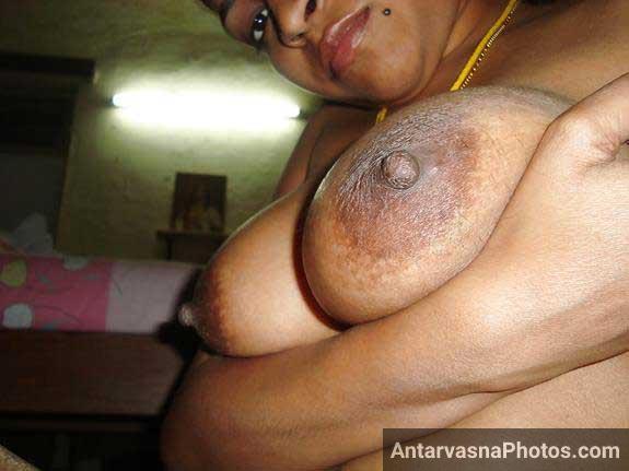https://pub-5fcdf72a54cd4edbb03ec3edaa415a42.r2.dev/nakedleaks/friend_encounters_sensual_moment_with_friend's_mother_-_provocative_picture/5.jpg