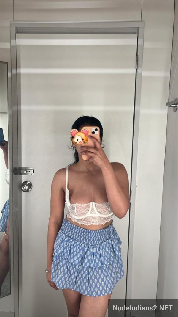 https://pub-5fcdf72a54cd4edbb03ec3edaa415a42.r2.dev/nakedleaks/friend_sister_shivani_exposes_body_in_discreet_selfies/59.jpg