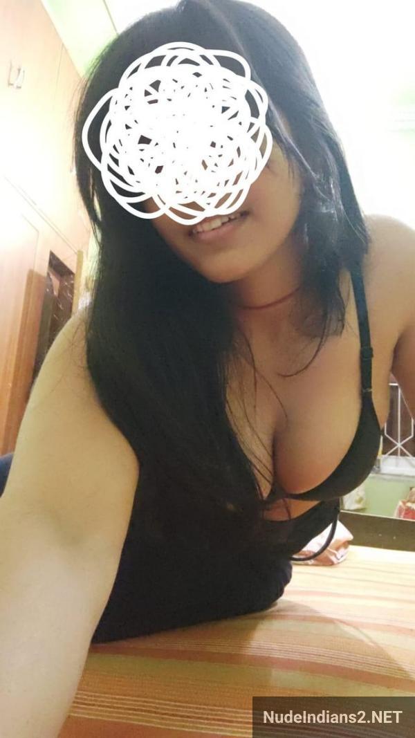 https://pub-5fcdf72a54cd4edbb03ec3edaa415a42.r2.dev/nakedleaks/friend_sister_shivani_exposes_body_in_discreet_selfies/65.jpg