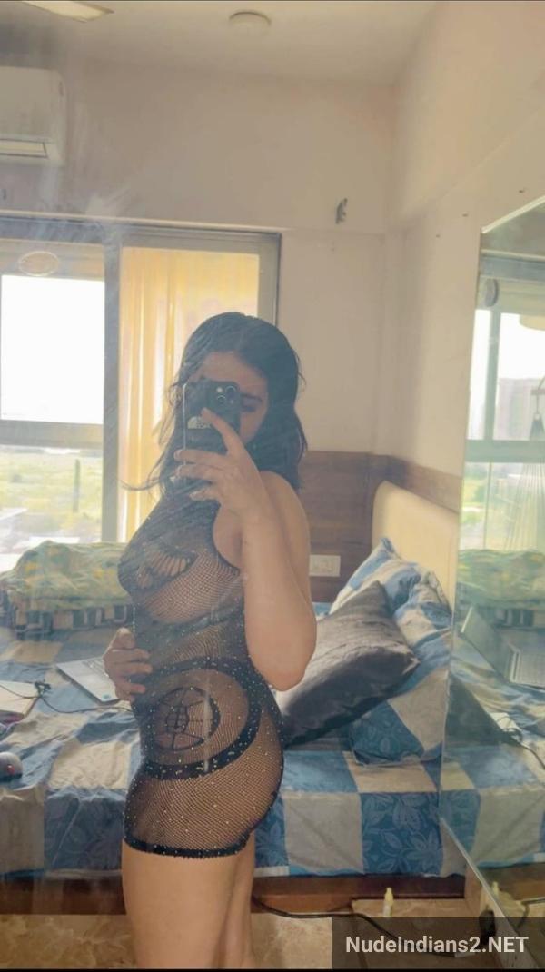 https://pub-5fcdf72a54cd4edbb03ec3edaa415a42.r2.dev/nakedleaks/friend_sister_shivani_exposes_body_in_discreet_selfies/67.jpg