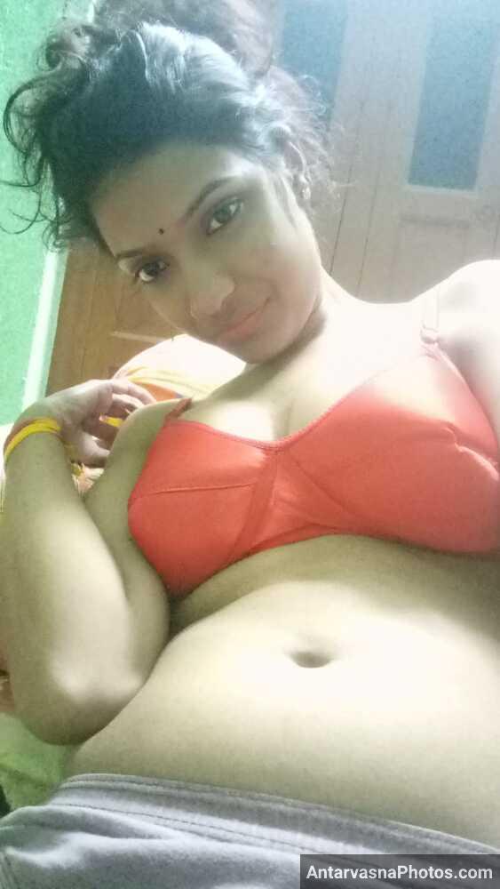 https://pub-5fcdf72a54cd4edbb03ec3edaa415a42.r2.dev/nakedleaks/girl_sends_pics_of_private_parts_for_modeling/1.jpg