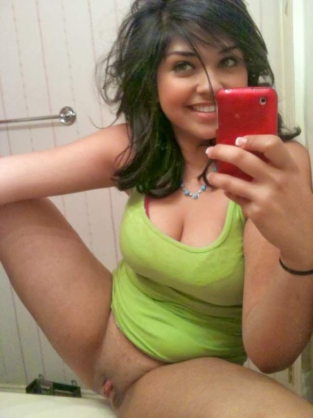https://pub-5fcdf72a54cd4edbb03ec3edaa415a42.r2.dev/nakedleaks/glamorous_image_of_chikni_chut_ready_for_fun/29.jpg