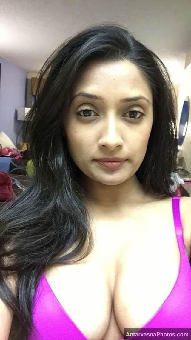 https://pub-5fcdf72a54cd4edbb03ec3edaa415a42.r2.dev/nakedleaks/glimpse_of_gwalior's_salma_and_her_stunning_photos/14.jpg