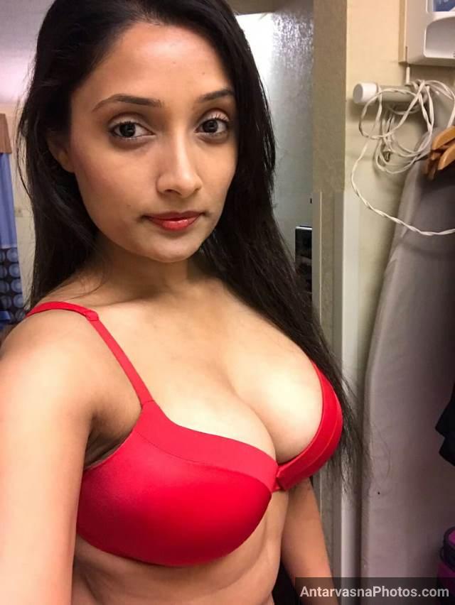https://pub-5fcdf72a54cd4edbb03ec3edaa415a42.r2.dev/nakedleaks/glimpse_of_gwalior's_salma_and_her_stunning_photos/19.jpg