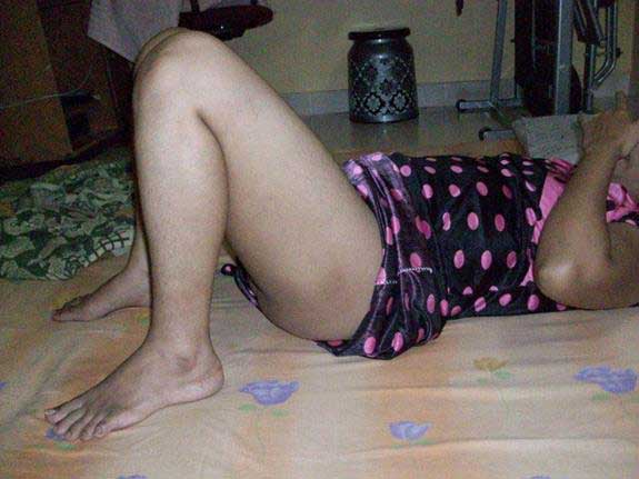 https://pub-5fcdf72a54cd4edbb03ec3edaa415a42.r2.dev/nakedleaks/glimpse_of_my_sister's_bushy_vagina/0.jpg