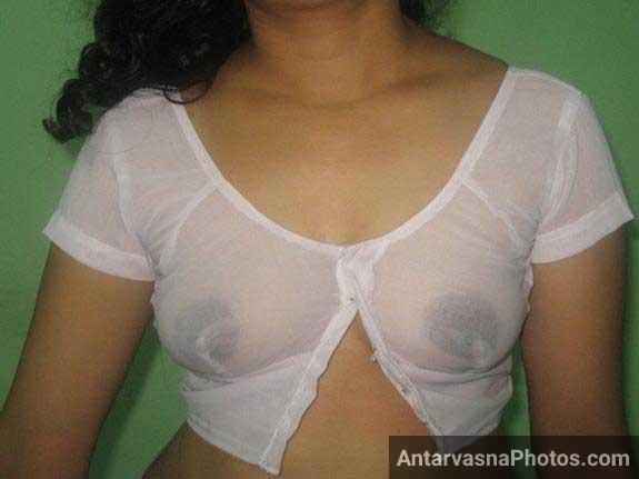 https://pub-5fcdf72a54cd4edbb03ec3edaa415a42.r2.dev/nakedleaks/glimpse_of_swati_aunty's_desi_breasts/5.jpg
