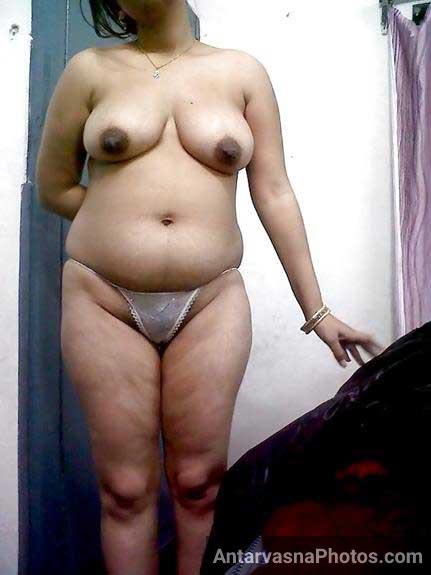 https://pub-5fcdf72a54cd4edbb03ec3edaa415a42.r2.dev/nakedleaks/grant_the_busty_aunty's_wish/4.jpg