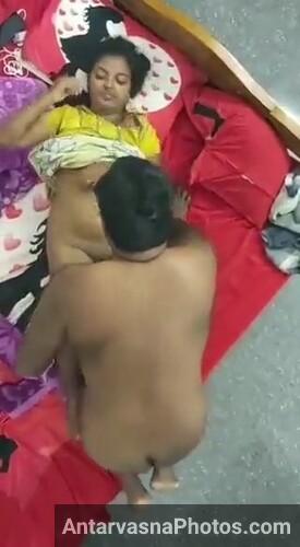 https://pub-5fcdf72a54cd4edbb03ec3edaa415a42.r2.dev/nakedleaks/gujju_couple's_homemade_intimate_moment_captured/0.jpg