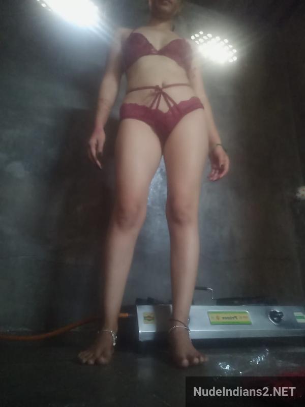 https://pub-5fcdf72a54cd4edbb03ec3edaa415a42.r2.dev/nakedleaks/gulabo_from_himachal:_intimate_selfies_and_erotic_images_with_partner/12.jpg