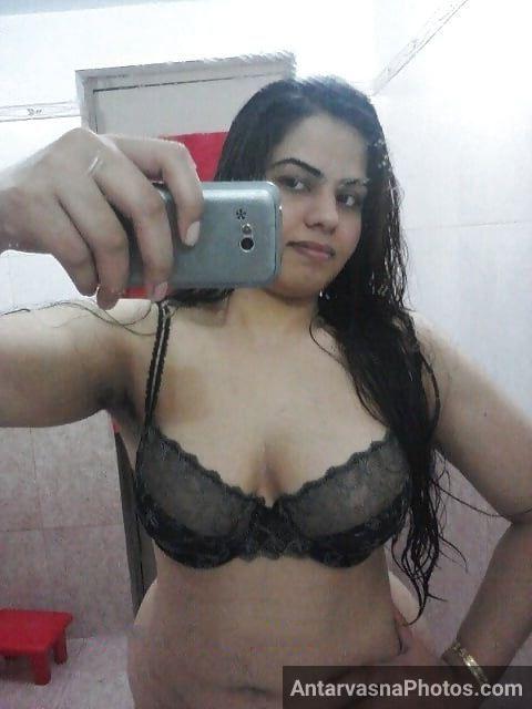 https://pub-5fcdf72a54cd4edbb03ec3edaa415a42.r2.dev/nakedleaks/gym_instructor_turns_into_a_seductive_jalandhar_wife_–_revealing_photos/3.jpg