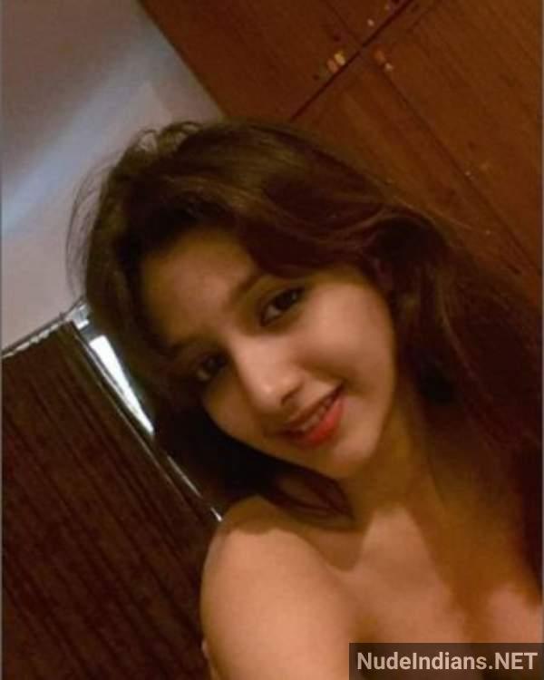 https://pub-5fcdf72a54cd4edbb03ec3edaa415a42.r2.dev/nakedleaks/hidden_tamil_girls_teasing_for_intimate_moments_with_lovers/22.jpg